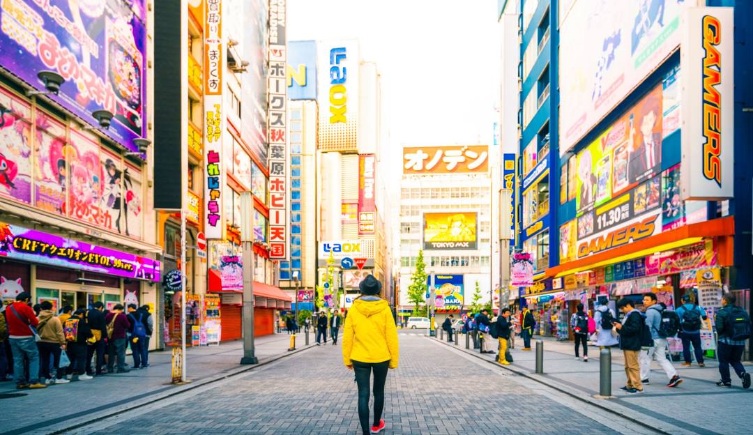 Top 5 Infographic Designers in Japan