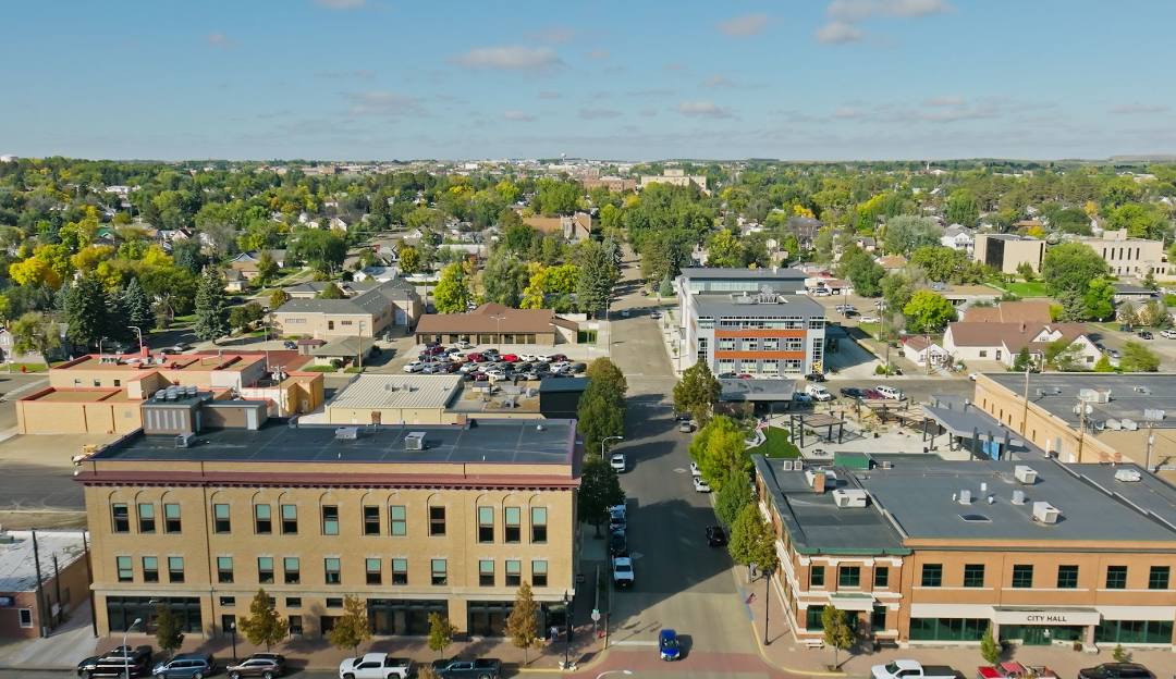 Top or Best Portrait and Caricature Agencies and Companies in Dickinson, North Dakota