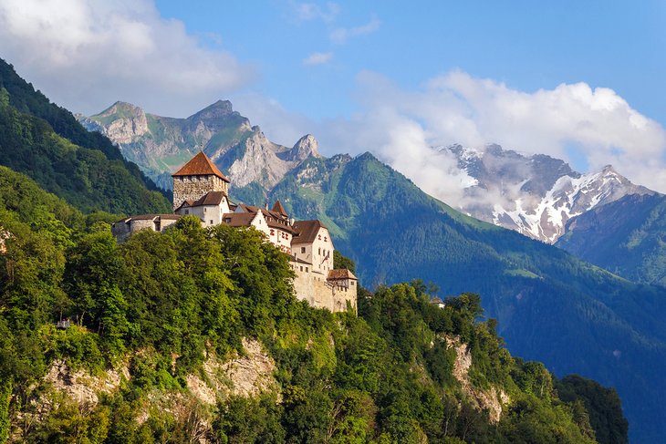 Top 5 Logo Design Agencies in Liechtenstein
