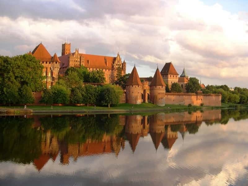 Top 5 Portraits and Caricatures Agencies in Poland