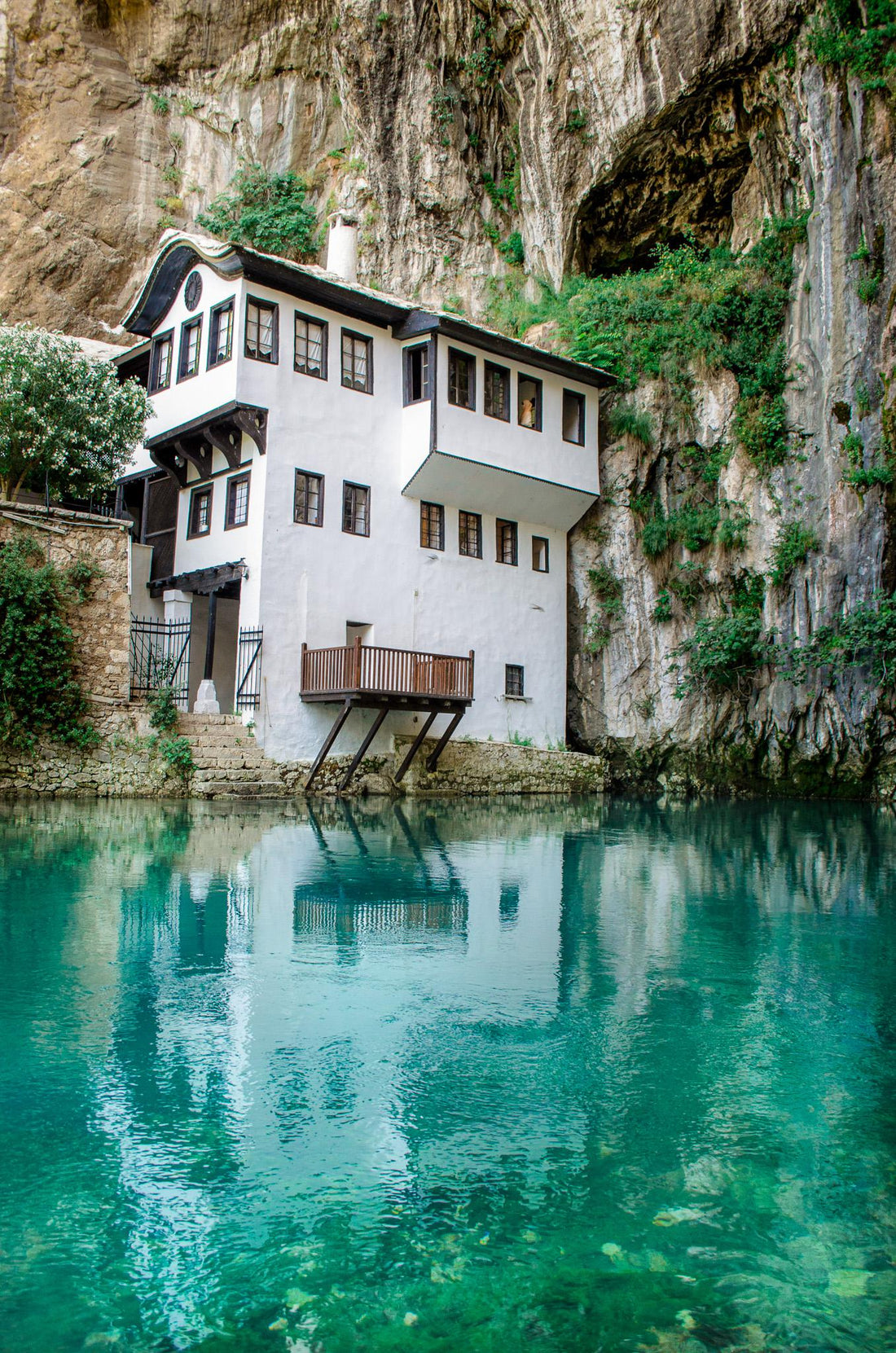 Top Postcard Design Agencies in Bosnia and Herzegovina