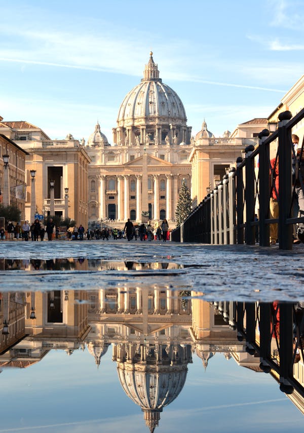 Best Instagram Management Companies in Holy See