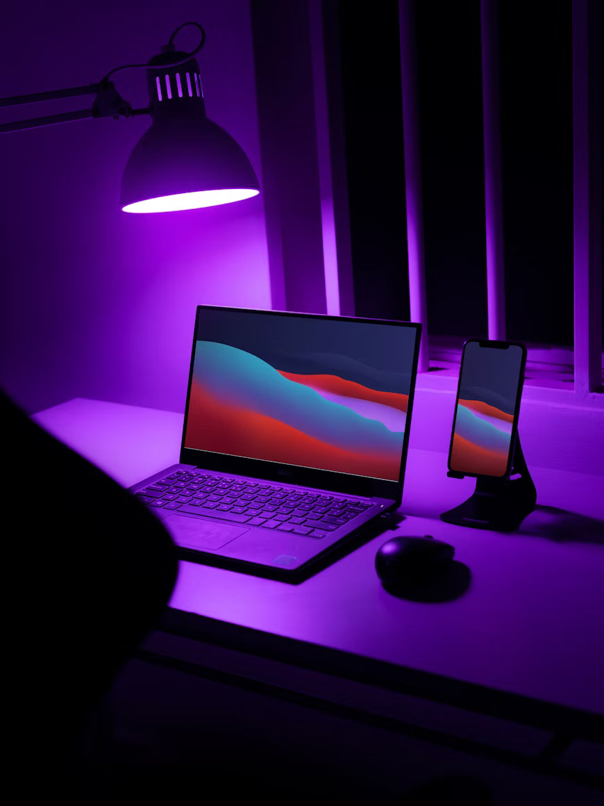 What’s the Best Way to Find a Good Logo Designer, Would You Recommend Fiverr or Other Online Platforms?