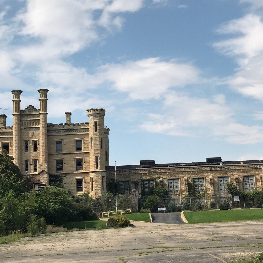 Top or Best LinkedIn Management Agencies and Companies in Joliet, Illinois