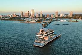 Top or Best Portrait and Caricature Agencies and Companies in St. Petersburg, Florida