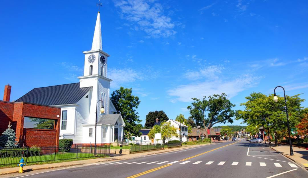 Top or Best Facebook Management Agencies and Companies in Sanford, Maine