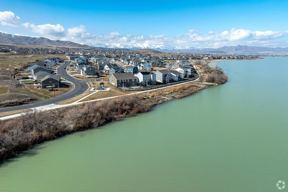 Top or Best Brochure Design Agencies and Companies in Saratoga Springs, Utah