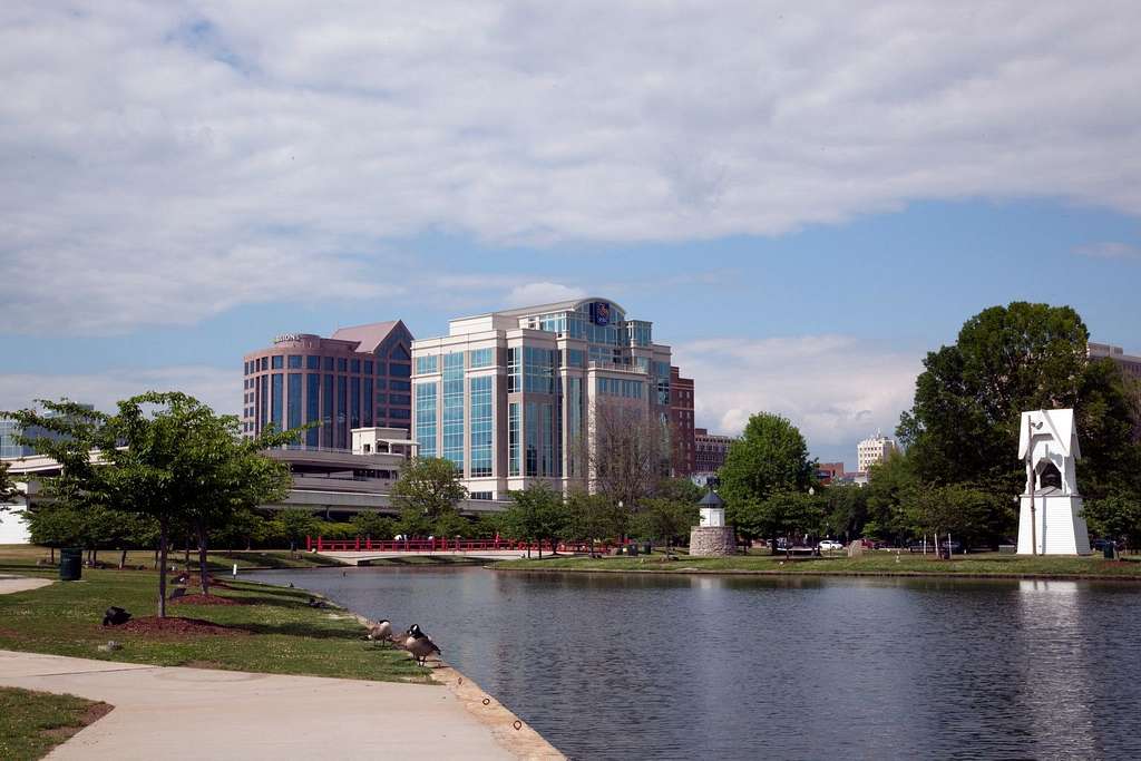 Top or Best AR Filters & Lenses Agencies and Companies in Hoover, Alabama