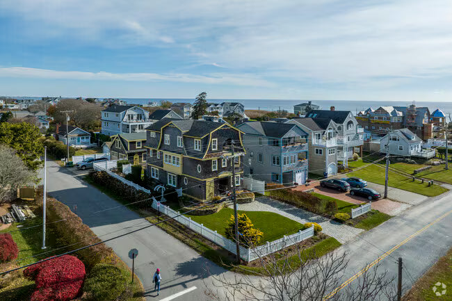 Top or Best Twitch Management Agencies and Companies in South Kingstown, Rhode Island