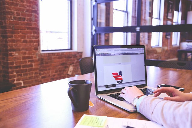 Best Alternative for Facebook Ad Design Experts