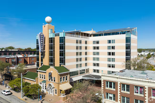 Top or Best TikTok Management Agencies and Companies in University City, Missouri